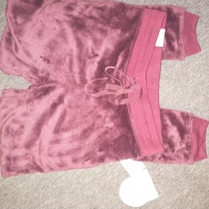 Old Crush burgundy soft W/Tags Joggers, M